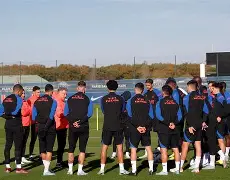 包含转折点罗马止住颓势;法甲赛后攻防权衡;赛场秩序良好;年轻球员得到机会的词条 包含转折点罗马止住颓势;法甲赛后攻防权衡;赛场秩序良好;年轻球员得到机会的词条